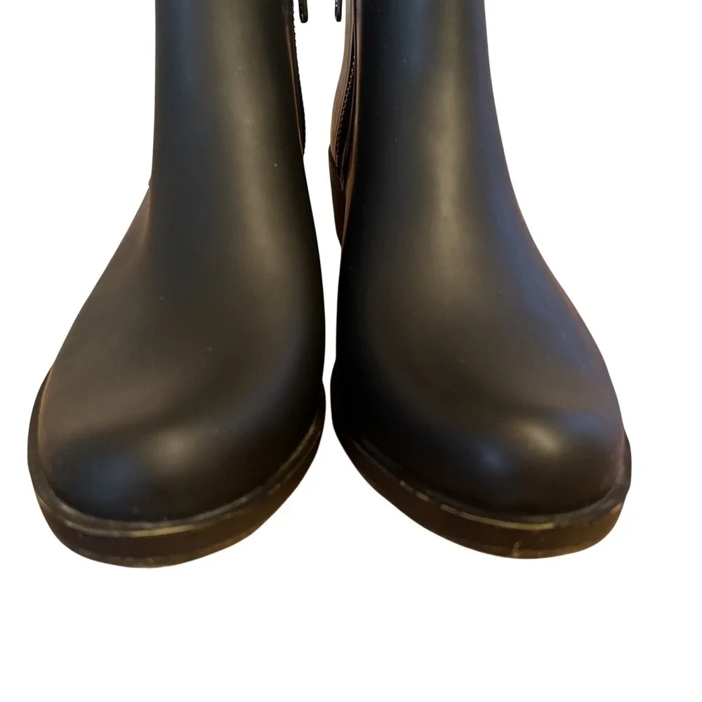 Lucky Brand Baselrain Black Rubber Waterproof Zip Ankle Boots Women‎ Size 8M